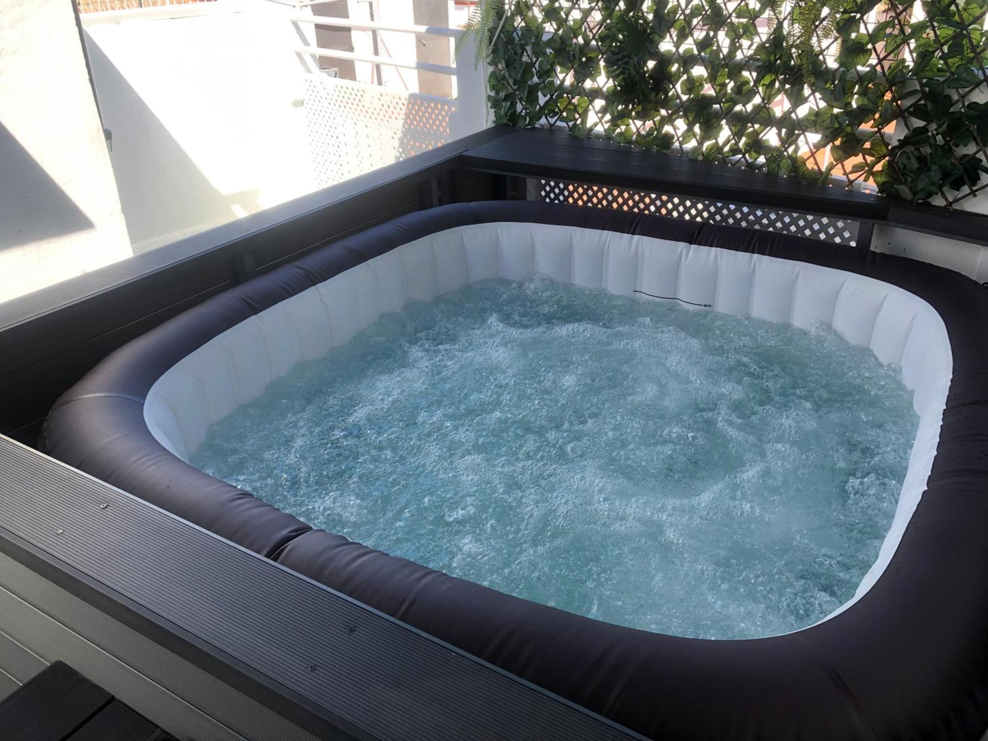 Unique Homes La Juderia Parking & Jacuzzi Sevilha Exterior foto